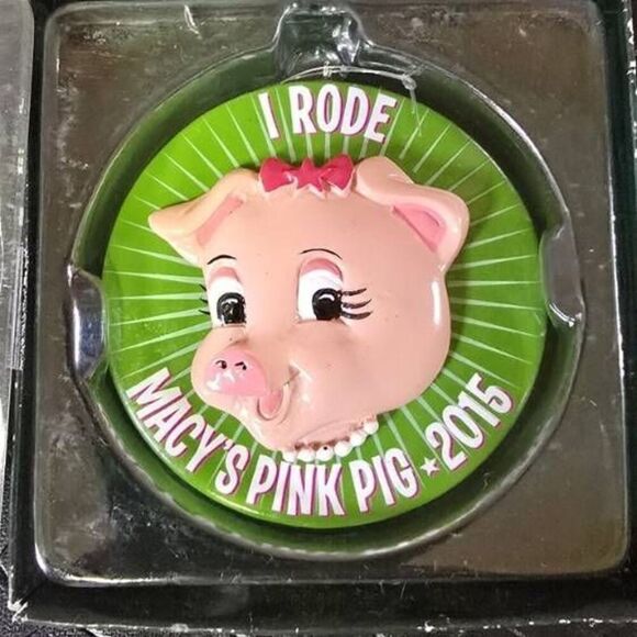 Rare Macy's 2015 Pink Pig Ornament - Picture 2 of 6